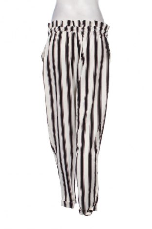 Pantaloni de femei Pull&Bear, Mărime L, Culoare Multicolor, Preț 44,89 Lei