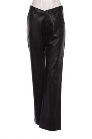 Дамски панталон Q/S by S.Oliver, Размер S, Цвят Черен, Цена 93,00 лв.