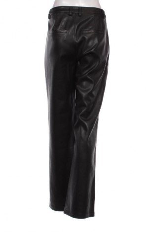 Дамски панталон Q/S by S.Oliver, Размер S, Цвят Черен, Цена 41,85 лв.