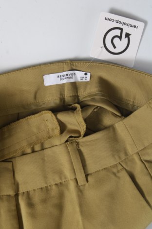 Дамски панталон Reserved, Размер XS, Цвят Зелен, Цена 15,66 лв.