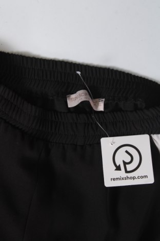 Damenhose Rinascimento, Größe XS, Farbe Schwarz, Preis 69,15 €