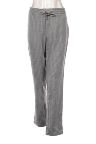 Дамски панталон S.Oliver, Размер XL, Цвят Сив, Цена 20,50 лв.