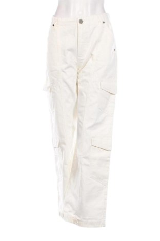 Γυναικείο παντελόνι SHYX x About You, Μέγεθος M, Χρώμα Λευκό, Τιμή 23,97 €