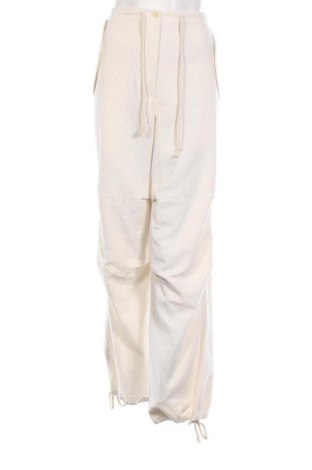 Дамски панталон Samsoe & Samsoe, Размер L, Цвят Бял, Цена 85,80 лв.