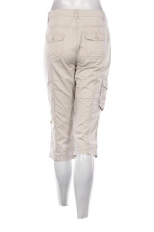 Damenhose She, Größe M, Farbe Beige, Preis € 3,49