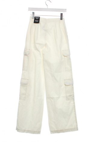 Дамски панталон Tally Weijl, Размер XS, Цвят Бял, Цена 20,70 лв.