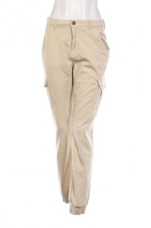 Pantaloni de femei Urban Classics, Mărime M, Culoare Bej, Preț 253,29 Lei