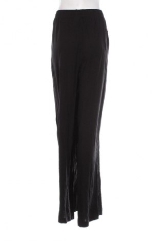 Pantaloni de femei Urban Classics, Mărime L, Culoare Negru, Preț 101,32 Lei