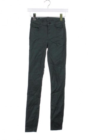Дамски панталон VILA, Размер XS, Цвят Зелен, Цена 12,15 лв.