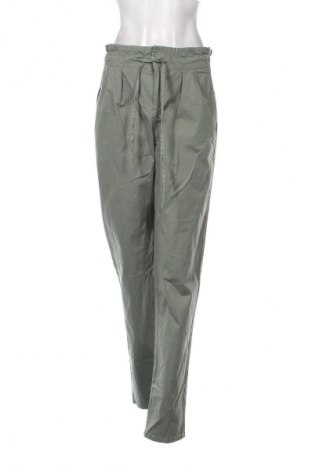 Γυναικείο παντελόνι Vero Moda, Μέγεθος M, Χρώμα Πράσινο, Τιμή 11,51 €