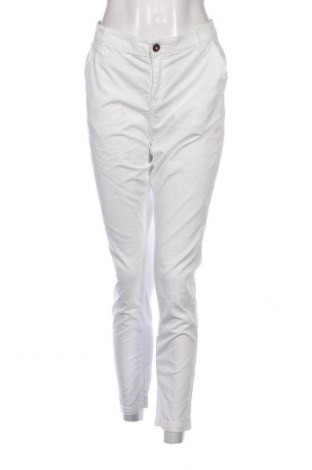 Дамски панталон Yessica, Размер M, Цвят Бял, Цена 29,00 лв.