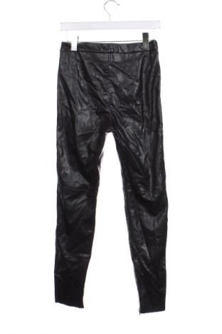 Pantaloni de femei Zara, Mărime S, Culoare Negru, Preț 44,41 Lei