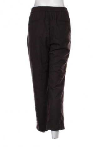 Pantaloni de femei Zara, Mărime XL, Culoare Maro, Preț 48,85 Lei