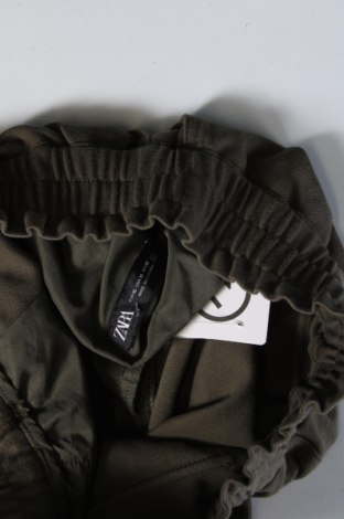Damenhose Zara, Größe XL, Farbe Grün, Preis 8,28 €