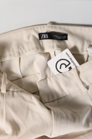 Дамски панталон Zara, Размер M, Цвят Екрю, Цена 27,00 лв.