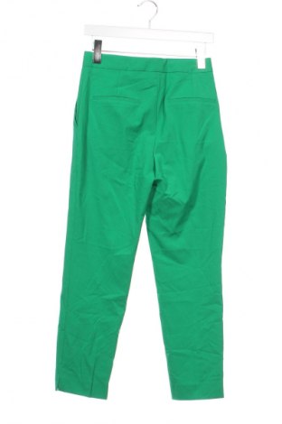 Дамски панталон Zara, Размер XS, Цвят Зелен, Цена 12,15 лв.