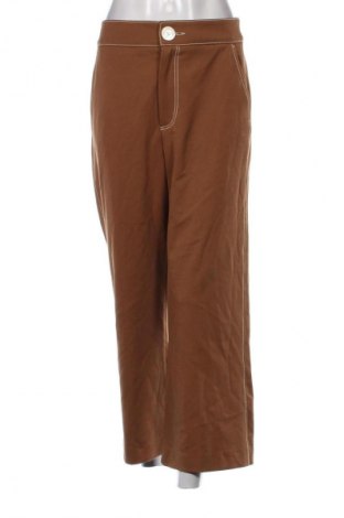 Дамски панталон Zara, Размер M, Цвят Кафяв, Цена 27,37 лв.