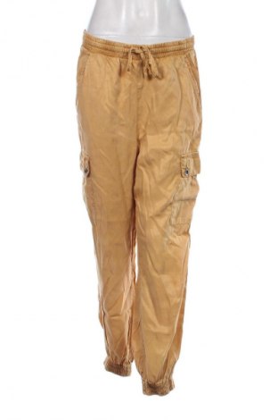 Pantaloni de femei Zara, Mărime M, Culoare Galben, Preț 68,88 Lei
