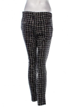 Дамски панталон Zara Man, Размер M, Цвят Многоцветен, Цена 15,39 лв.