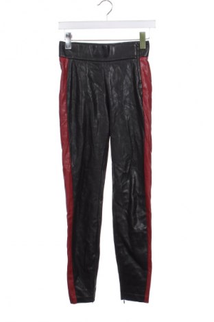 Дамски панталон Zara Trafaluc, Размер XS, Цвят Черен, Цена 12,15 лв.