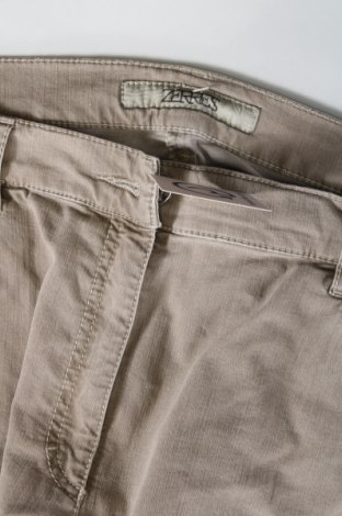 Pantaloni de femei Zerres, Mărime XXL, Culoare Bej, Preț 80,92 Lei