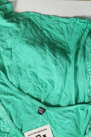 Tricou de damă Pimkie, Mărime S, Culoare Verde, Preț 17,10 Lei