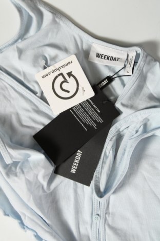 Γυναικείο αμάνικο μπλουζάκι Weekday, Μέγεθος L, Χρώμα Μπλέ, Τιμή 6,31 €