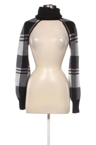 Дамски пуловер Almost Famous, Размер M, Цвят Многоцветен, Цена 15,08 лв.