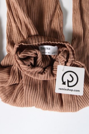 Дамски пуловер Bershka, Размер XS, Цвят Бежов, Цена 15,95 лв.