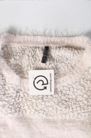 Γυναικείο πουλόβερ Free Quent, Μέγεθος L, Χρώμα Λευκό, Τιμή 13,95 €