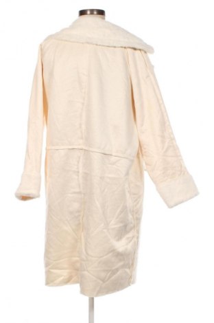 Дамско палто, Размер M, Цвят Бял, Цена 66,34 лв.