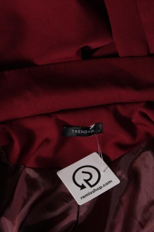 Дамско сако Trendyol, Размер M, Цвят Червен, Цена 28,00 лв.