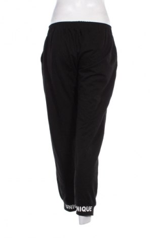 Pantaloni trening de femei, Mărime S, Culoare Negru, Preț 95,39 Lei