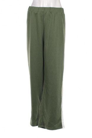Γυναικείο αθλητικό παντελόνι SHEIN, Μέγεθος 4XL, Χρώμα Πράσινο, Τιμή 17,94 €