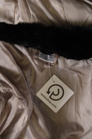 Γυναικείο μπουφάν, Μέγεθος XXL, Χρώμα  Μπέζ, Τιμή 23,32 €