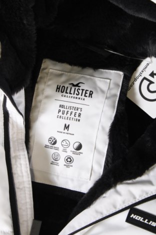 Γυναικείο μπουφάν Hollister, Μέγεθος M, Χρώμα Λευκό, Τιμή 50,54 €