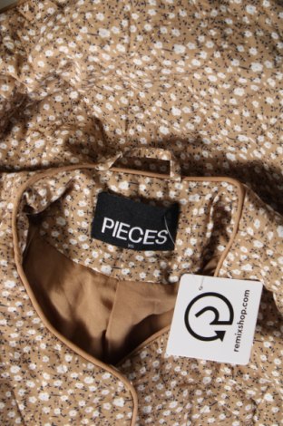 Γυναικείο μπουφάν Pieces, Μέγεθος XS, Χρώμα  Μπέζ, Τιμή 12,68 €