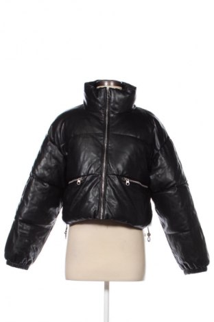 Dámska bunda  Pull&Bear, Veľkosť S, Farba Čierna, Cena  19,73 €
