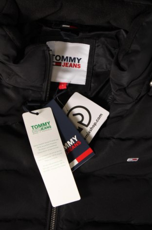 Дамско яке Tommy Jeans, Размер L, Цвят Черен, Цена 324,49 лв.