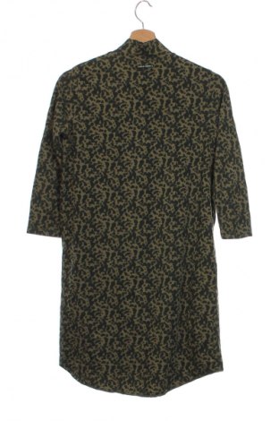 Παιδικό φόρεμα, Μέγεθος 15-18y/ 170-176 εκ., Χρώμα Πολύχρωμο, Τιμή 10,58 €