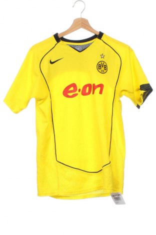 Детска тениска Nike, Размер 13-14y/ 164-168 см, Цвят Жълт, Цена 14,30 лв.