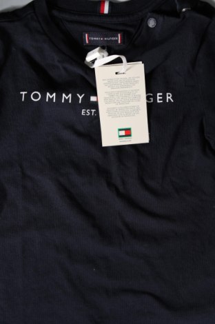 Dziecięcy T-shirt Tommy Hilfiger, Rozmiar 18-24m/ 86-98 cm, Kolor Niebieski, Cena 122,61 zł