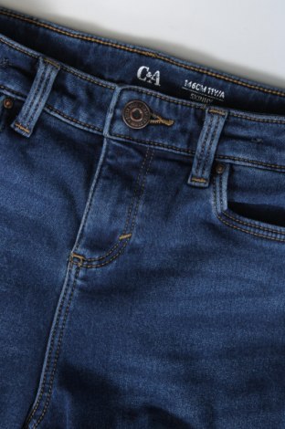 Dziecięce jeansy C&A, Rozmiar 9-10y/ 140-146 cm, Kolor Niebieski, Cena 56,29 zł
