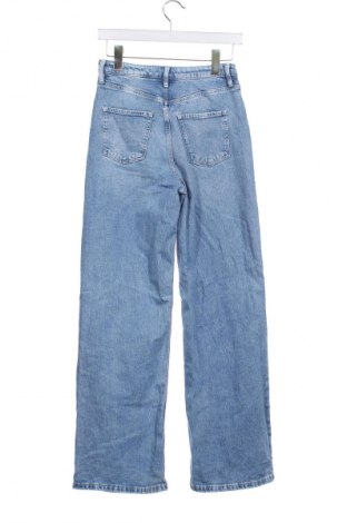 Dětské džíny  H&M, Velikost 12-13y/ 158-164 cm, Barva Modrá, Cena  204,00 Kč