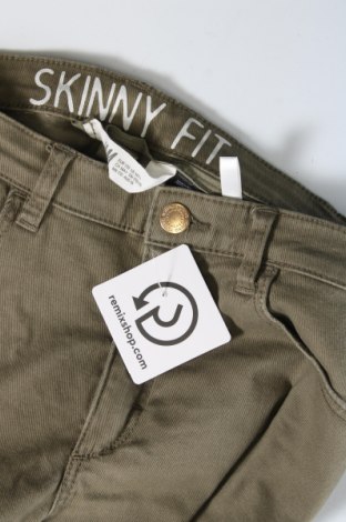 Kinderjeans H&M, Größe 14-15y/ 168-170 cm, Farbe Grün, Preis € 9,99