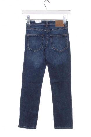 Dziecięce jeansy Mango, Rozmiar 7-8y/ 128-134 cm, Kolor Niebieski, Cena 38,38 zł