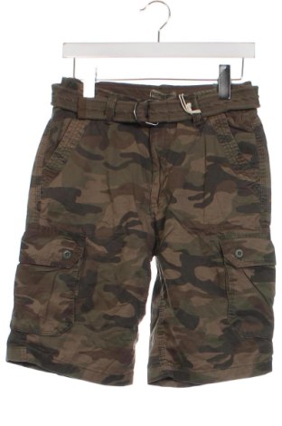 Детски къс панталон, Размер 15-18y/ 170-176 см, Цвят Зелен, Цена 12,10 лв.