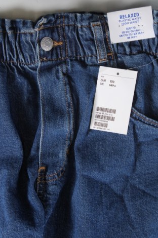 Παιδικό κοντό παντελόνι H&M, Μέγεθος 14-15y/ 168-170 εκ., Χρώμα Μπλέ, Τιμή 13,61 €