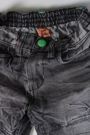 Pantaloni scurți pentru copii Kiki & Koko, Mărime 7-8y/ 128-134 cm, Culoare Gri, Preț 34,91 Lei