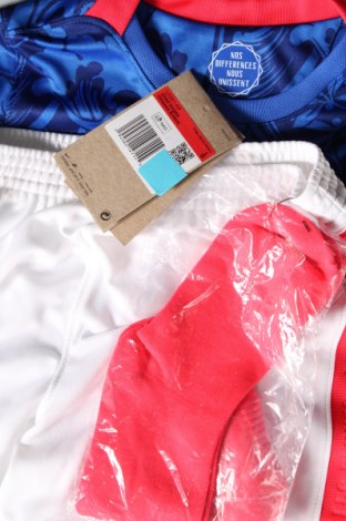 Detský komplet  Nike, Veľkosť 5-6y/ 116-122 cm, Farba Modrá, Cena  30,41 €